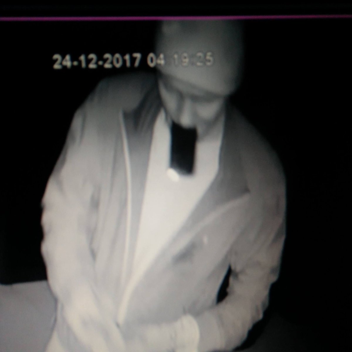 <a href="/elderandwolf/">Elder and Wolf</a> in Whitley Bay has been trashed, with loads of spirits + wine stolen - anyone with any info, please let them/the police know. More details: facebook.com/elderandwolf/p…