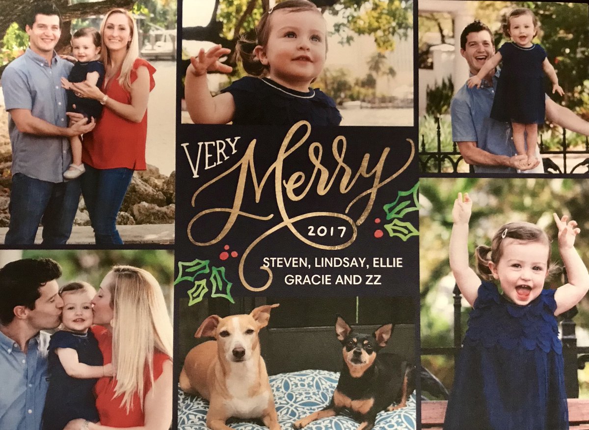 Merry Christmas and Happy holidays from our family to yours🎉🎅🏻🎄