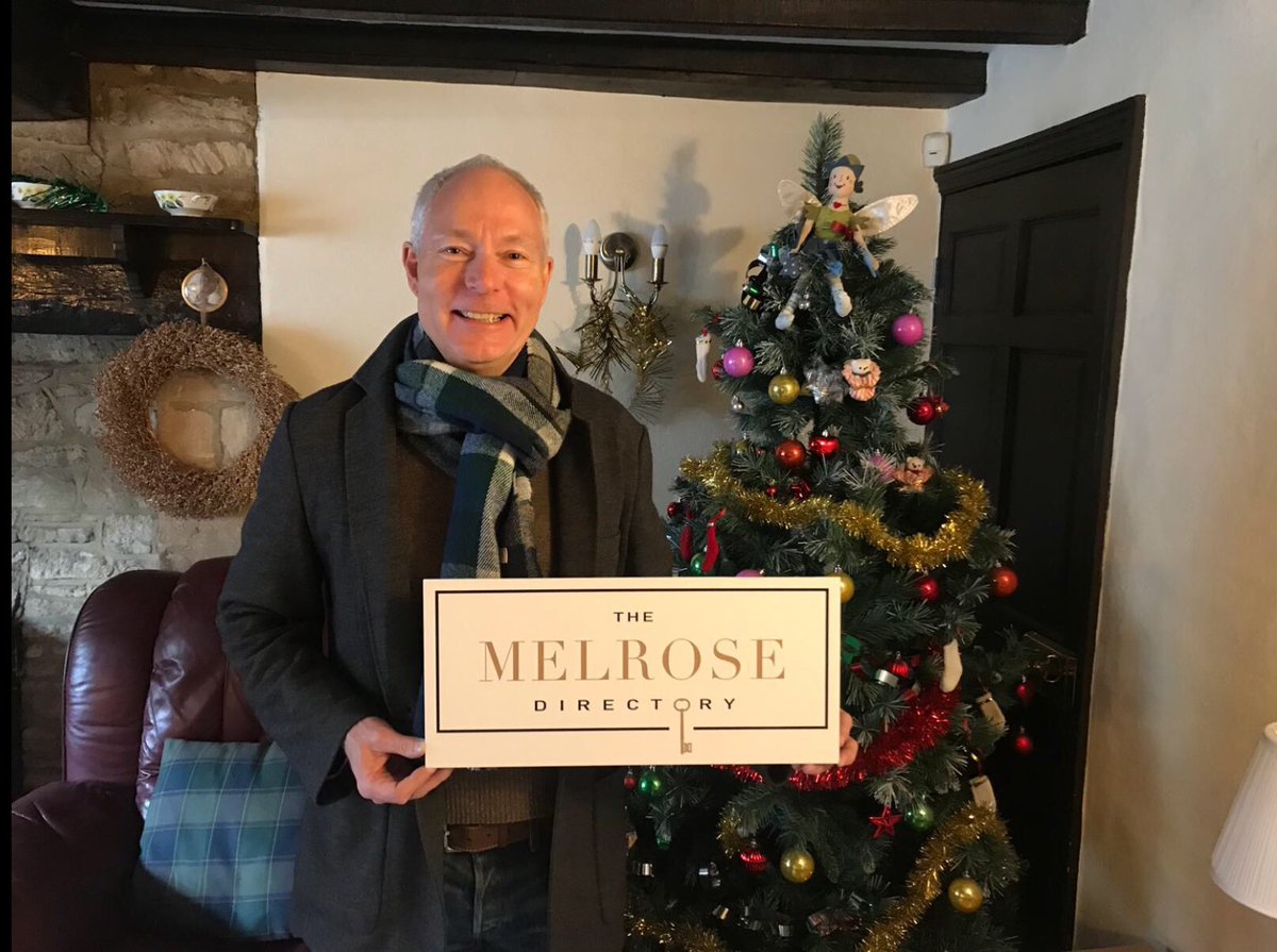 Melrose_Direct's tweet photo. Wish all of our followers a very Merry Christmas 🎄 #ChristmasEve https://t.co/05Z1PNF0oR