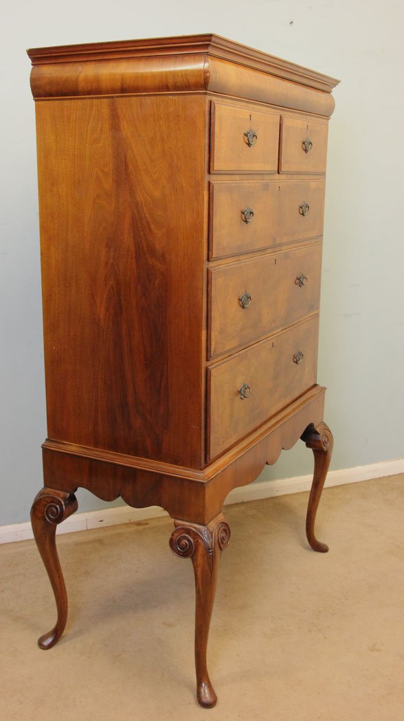 TheAntiqueShop's tweet image. Antique Tallboy Chest on Stand, Walnut Chest of Drawers
theantiqueshop.co.uk/product/antiqu…
#antique #chestonstand #chestdrawers #burr #walnut #chest #drawers