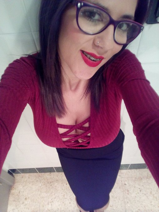 #BuenasNoches y #FelizNavidad OS deseo muchos besitos para todos amores https://t.co/0RK3AqMhmI<a href="/tag/buenasnoches"class="tags">#BuenasNoches</a><a href="/tag/feliznavidad"class="tags">#FelizNavidad</a>