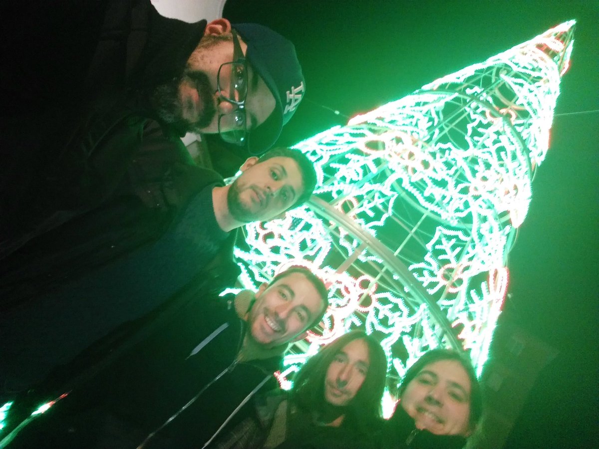 ¡¡Felices fiestas desde <a href="/ArcadiaGamers/">Arcadia Gamers</a>!! Lo vamos a celebrar de la mejor forma que se nos ocurre: un nuevo programa con la reseña de Super Mario Odyssey, una estrella de OT, dulces navideños, hablando del Clásico y un necesario análisis de peos y eructos. #VENTE