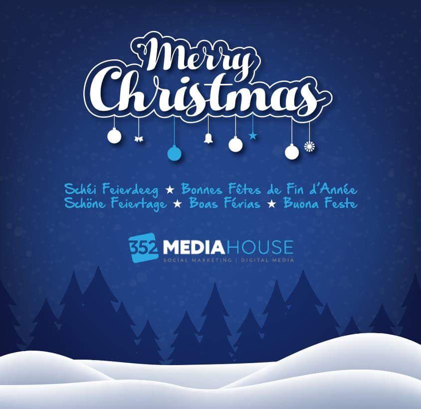 dandaversa's tweet photo. Seasons Greetings have a wonderful and peaceful Christmas time. https://t.co/QUZpqsWg1t
