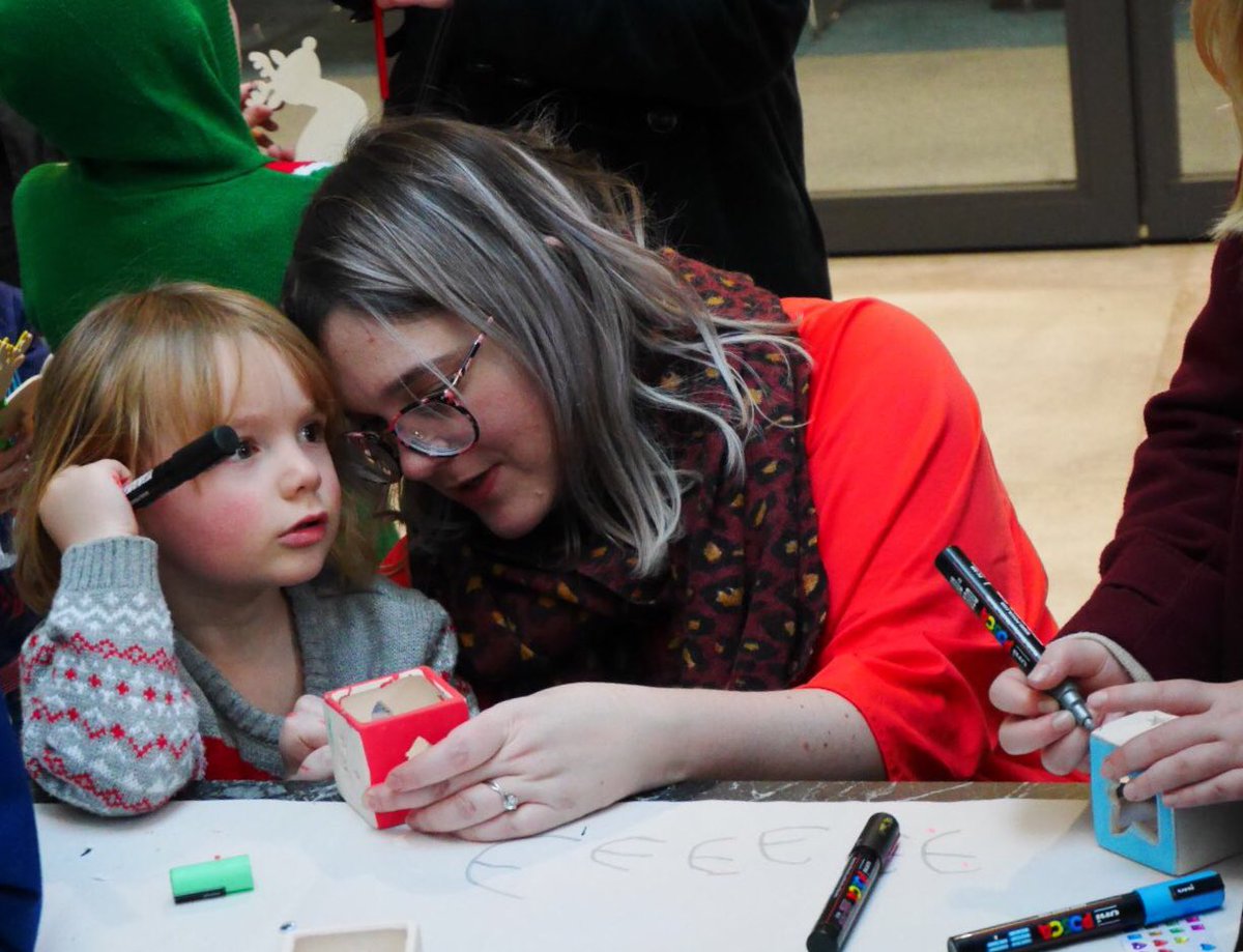 sineadlatham_'s tweet photo. Last review of the year from us! Have the most wonderful and peaceful few days with whoever, and however you celebrate.
 
https://t.co/A7wpey7ZpO 

#BrumBlogmas 
#pbloggers
#thesnowdragon https://t.co/oDrGv3D592