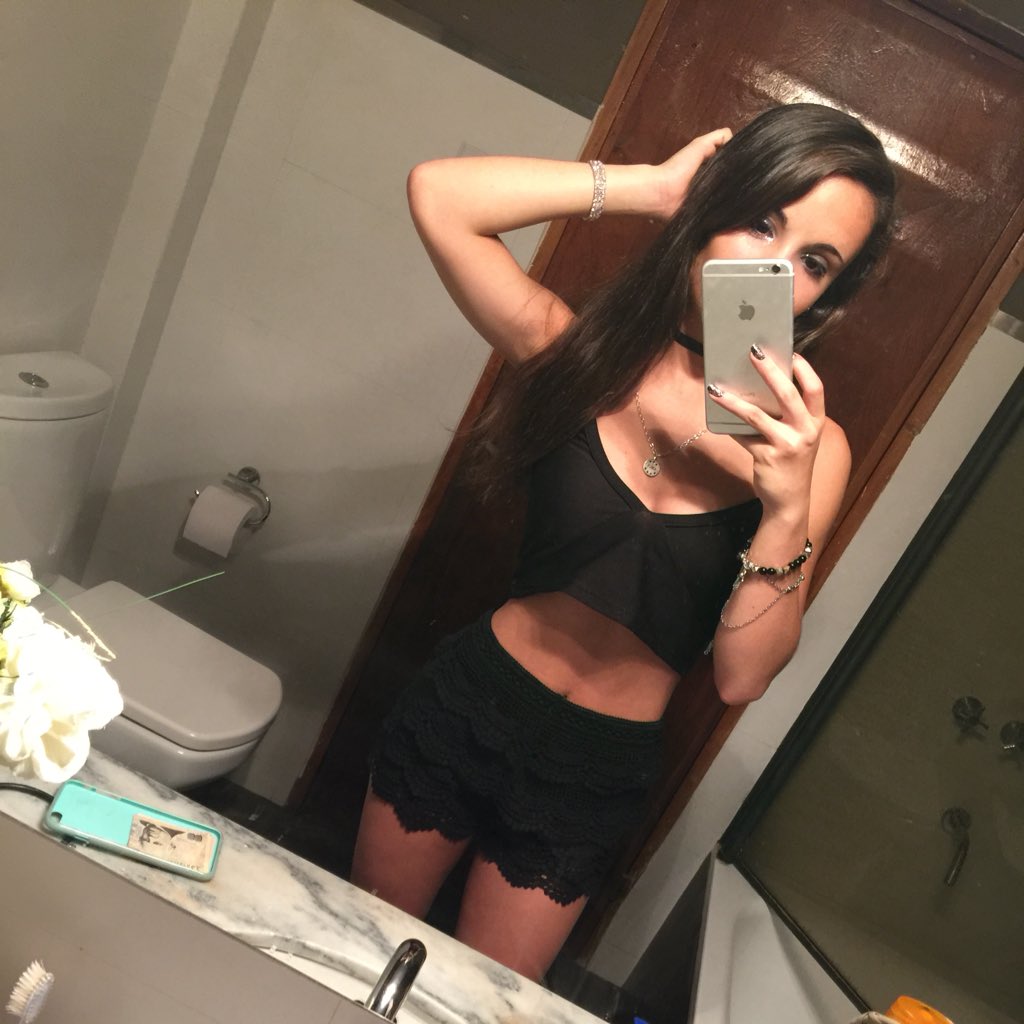 Goettista17's tweet photo. #NuevaFotoDePerfil https://t.co/QM4ma0RdFv