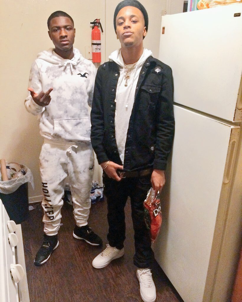 AJTheFinesser's tweet photo. Onion @223lilonion Brought Me A Bitch But I Really Don’t Want Her❕#YoHoeGo™️ https://t.co/sEF0ob3d6y