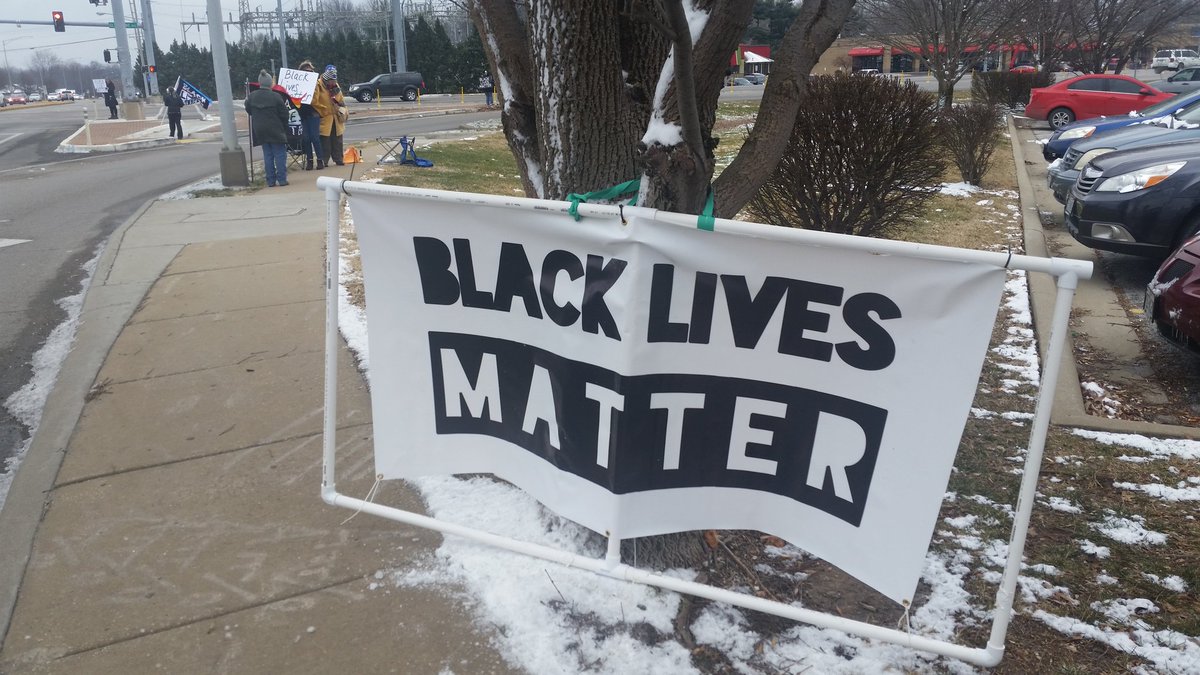 TheVikChick's tweet photo. Sunday Solidarity with #StLActivists #StLVerdict because #BLACKLIVESMATTER in #SGF #MO #ExpectUs https://t.co/Q3ayBq3217
