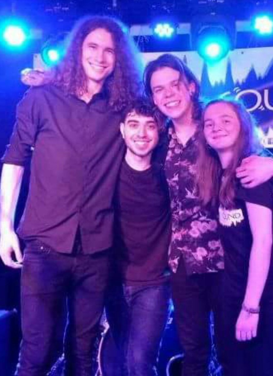 Lost Or Stolen (@losbandofficial) on Twitter photo It's easy to forget a year but what a fantastic one we have had together! Recorded our first ep with <a href="/BlackhillStudio/">Blackhill Studios</a> played some new venues to many new faces, made it onto <a href="/BBCRadioSolent/">BBC Radio Solent</a> and made friends along the way and stayed true. Roll on 2018 let's make it a good one ❤ It's easy to forget a year but what a fantastic one we have had together! Recorded our first ep with <a href="/BlackhillStudio/">Blackhill Studios</a> played some new venues to many new faces, made it onto <a href="/BBCRadioSolent/">BBC Radio Solent</a> and made friends along the way and stayed true. Roll on 2018 let's make it a good one ❤