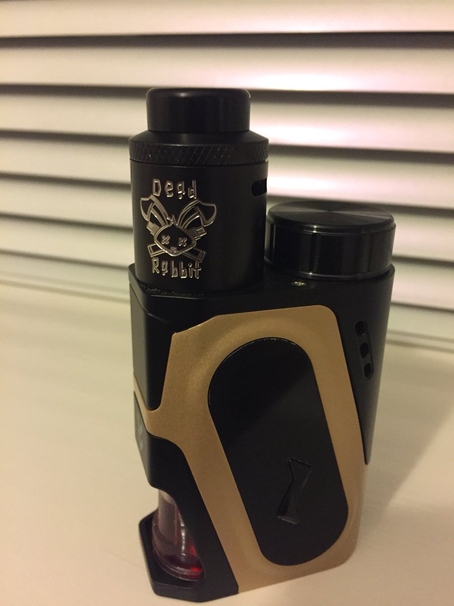 It’s just amazing. Wonderful dense flavour. Why have I waited so long to try squonking? #vapelife #happy