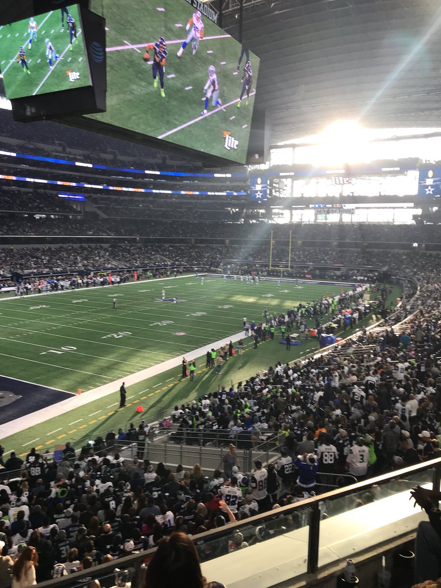 kvlaw's tweet photo. @junior_miller nothing like the sun in your eyes at an NFL game. Glad I paid for this. https://t.co/YJ0FkoFnij