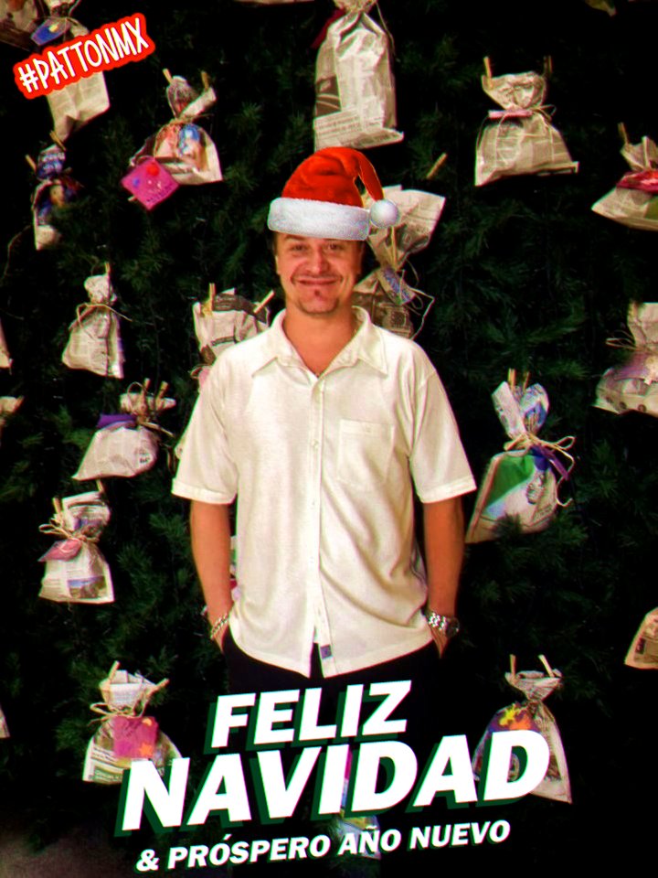 MikePattonMX's tweet photo. ¡Felices fiestas a todos nuestros amigos y seguidores! Les desea con cariño sus amigos de #PattonMX 🎀🎁 https://t.co/Gt9vo9FrYb