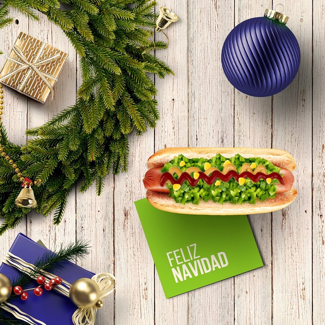 PlumroseExpress's tweet photo. Esta y todas nuestras navidades son para ustedes. Por eso, de parte de toda la familia Plumrose Express, les deseamos una muy ¡feliz navidad! 🎄 https://t.co/9Mrf9saLgD