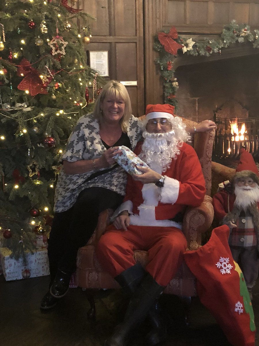shenice_DRI's tweet photo. Even made a visit to the big kids 😍 @thurnhamhall @diamondresorts #santa #christmas #nevergrowup https://t.co/Ha2YfCxxiw