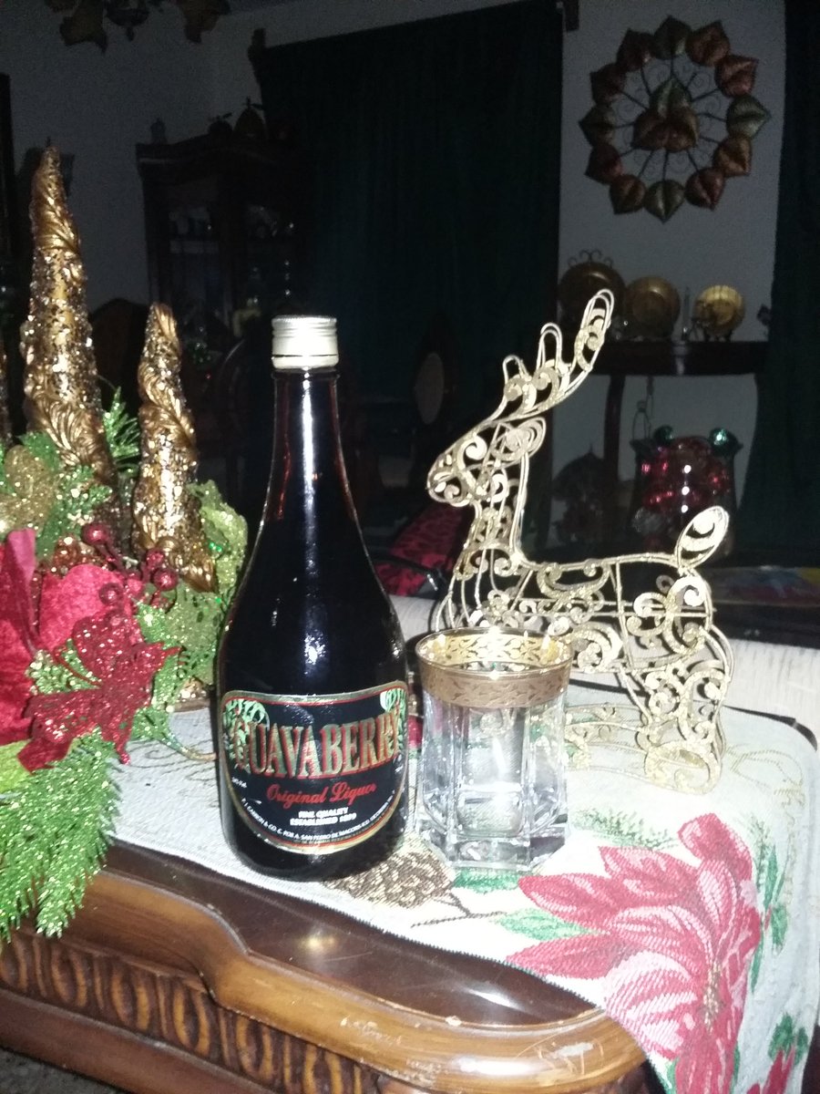 fs_valdez's tweet image. En La Navidad de Un #Cocolo Siempre hay #Guavaberry