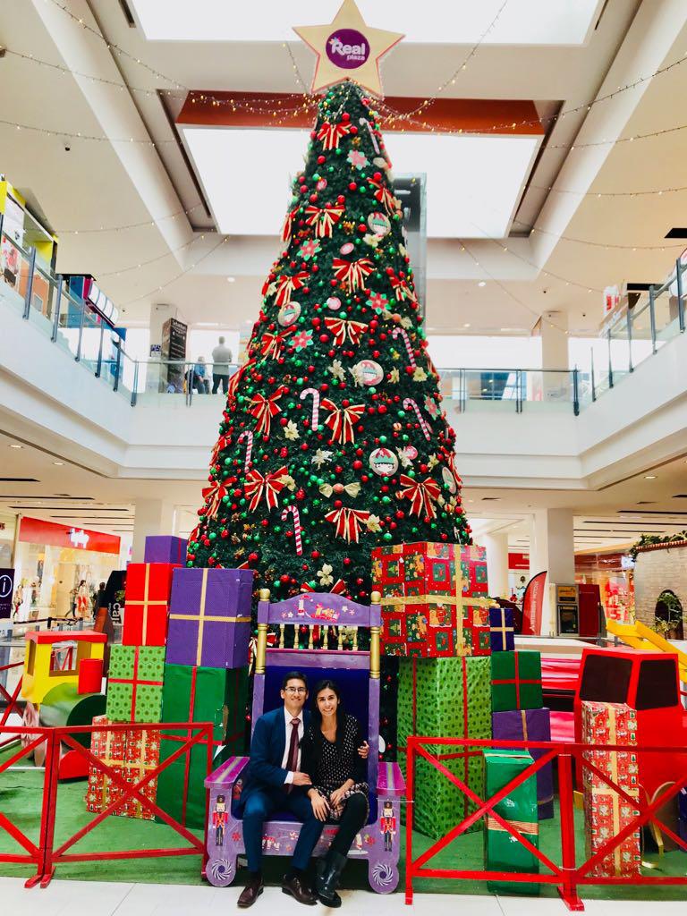 Ver la estrella de Cristo es hermoso, pero ver su rostro será mucho mejor 🙌 #FelizNavidad les desea la familia Guevara Sabogal 🎄😄