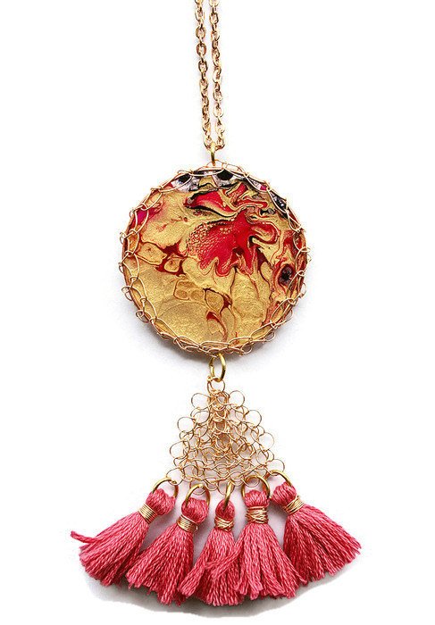 sosygallery's tweet photo. Resin hand painted #boho pendant necklace with #tassels, bohemian wire #crochet long necklace #jewelry #etsy #epiconetsy #shopping #shopsmall #jewelryonetsy #etsyseller #handmade https://t.co/W7QuKfPip8 https://t.co/C6RZai45Ft