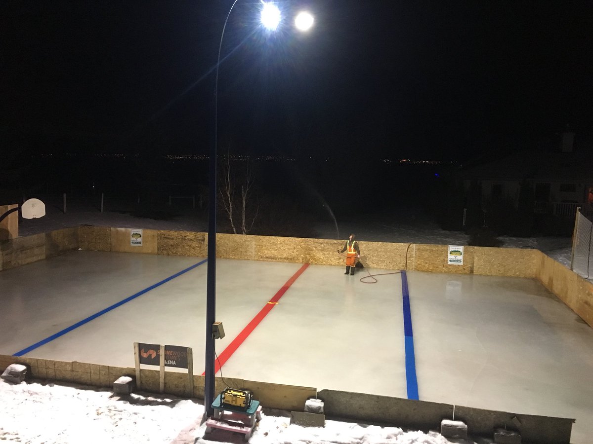 Ready for the big family game <a href="/DarrenDreger/">Darren Dreger</a>