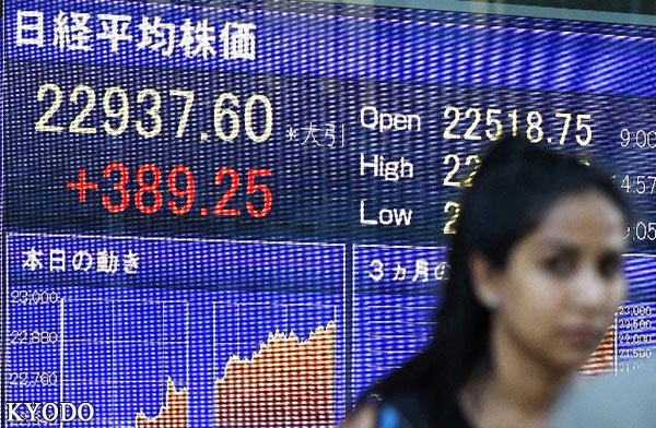 日经中文网sur Twitter 日本人开始买股票了 日本经济泡沫破裂后 海外投资者虽然净买入日本股票 但日本个人投资 者则几乎一直在净卖出 但最近这一趋势变了 日本新生代开始股票投资 这也将影响日本经济走势 T Co Pqmjd3ockh 日经中文网sur Twitter 日本人开始买股票了 日本经济泡沫破裂后 海外投资者虽然净买入日本股票 但日本个人投资 者则几乎一直在净卖出 但最近这一趋势变了 日本新生代开始股票投资 这也将影响日本经济走势 T Co Pqmjd3ockh