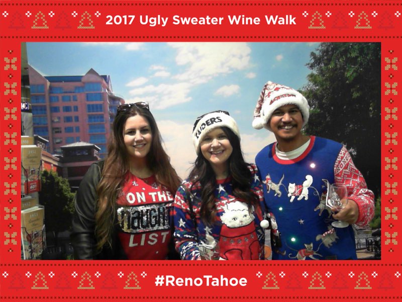 uPostCards's tweet photo. #MerryChristmas from the @renotahoe visitor center inside @RENOeNVy! Photos taken durning #Reno #UglySweater #WineWalk! #RenoTahoe #Nevada #HappyHolidays #uPostcards #uPostTheMemory https://t.co/dvQF5Idj6v