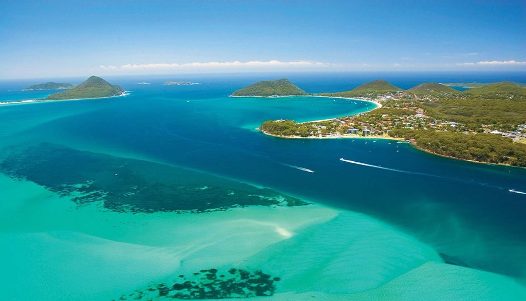 NeilFara's tweet photo. A beautiful country.....home for four weeks of R&amp;R https://t.co/rjJ6DFAqUZ
