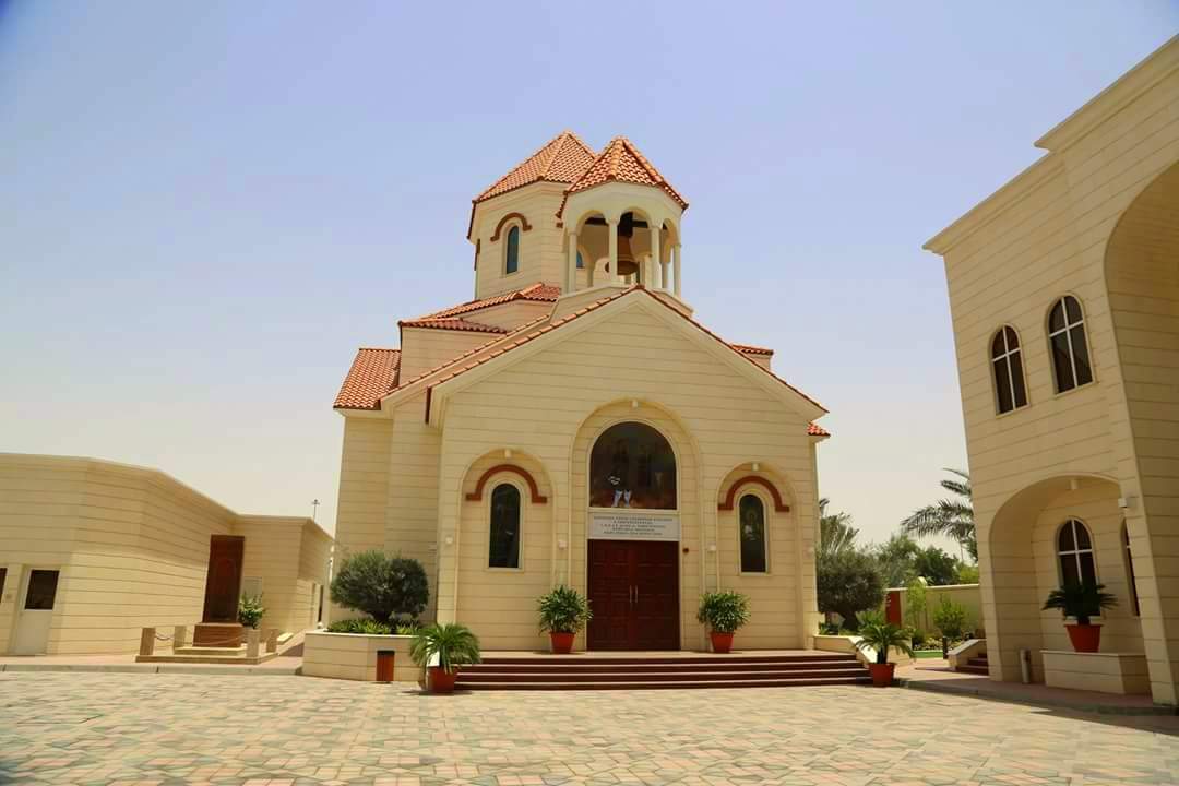 J-6! ⏳ 2018, année du "dialogue culturel franco-émirien"

Jour de #Noel jour de tolérance et de dialogue des religions !

Découvrez l'Eglise arménienne d’Abou Dhabi ⛪ et la Grande Mosquée de Paris 🕌

#MagnifiqueFrance #BeautifulUAE
#traitdunion🇦🇪🇫🇷