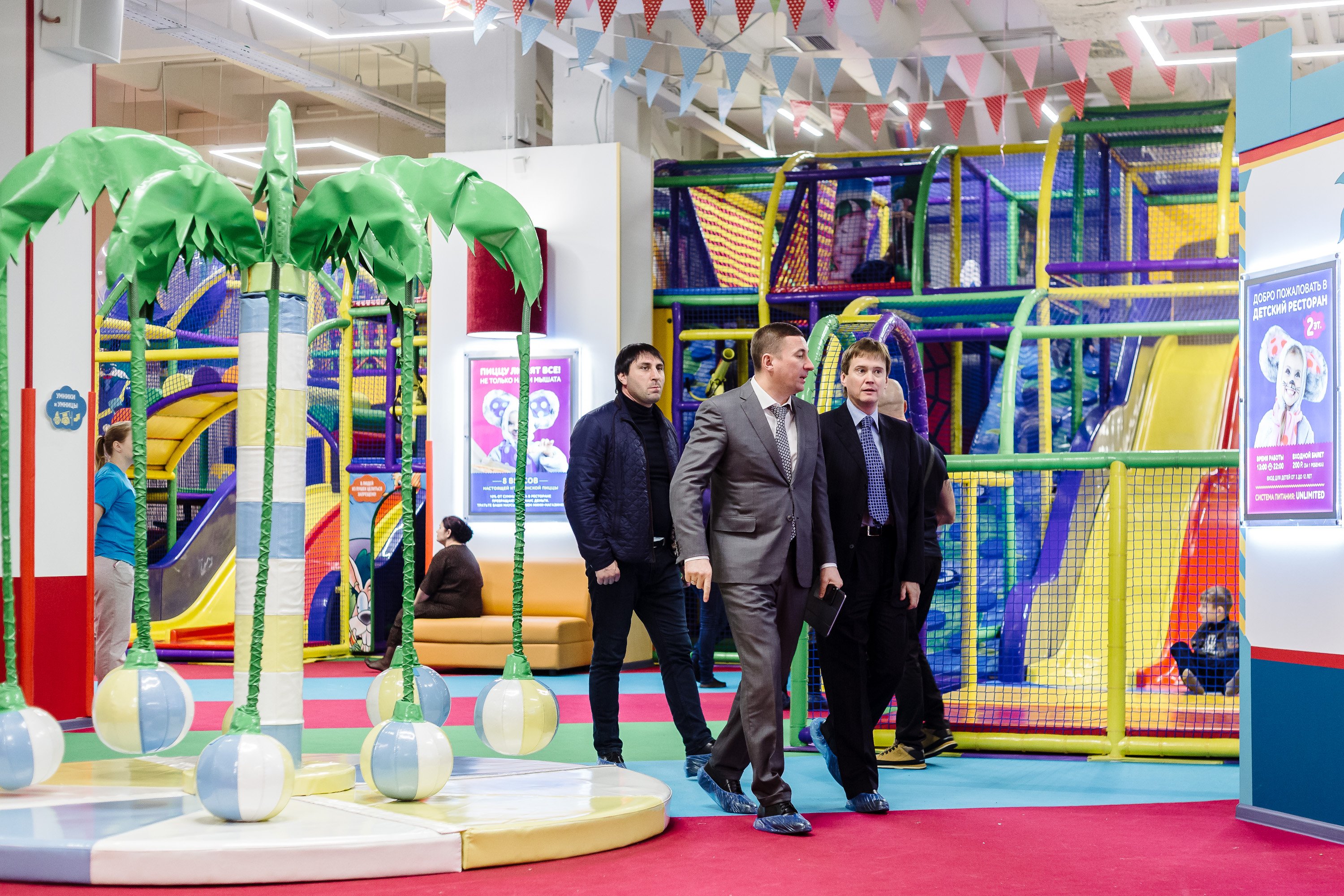 Маус Хаус СПБ на Петроградской