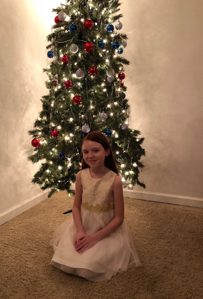 SummerFontana's tweet photo. Merry Christmas 🎄 https://t.co/lApBEB9uKN