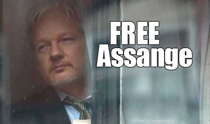MediaJuggernaut's tweet photo. BREAKING: WikiLeaks Founder Julian Assange Twitter Page Has Been Removed... Something Fishy Is Going Down🤔
#FreeAssange #WikiLeaks https://t.co/i39Tzeub1J