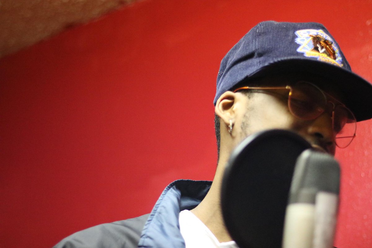 ogtonyj3000's tweet image. uncle tony.

cc: #LiveVisionsMedia 
#Studio448