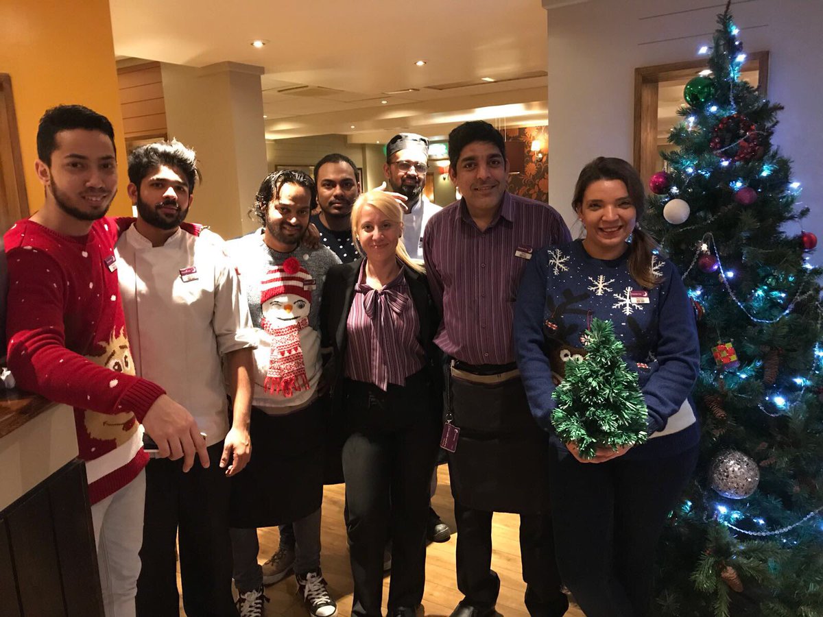 Christmas jumpers everywhere 
☃️❄️🎁🎄🏩🎀💜☃️❄️
guests are loving the festive mood!
Santa’s helpers from #teambathroad on a mission to make Very Merry Christmas at work!
 #onlyRudolphmissing 
@Veronic15080620 @airportsmiles <a href="/RaviSahrawat3/">Ravi Sahrawat</a> <a href="/deepa09672999/">deepa</a> <a href="/shahq1/">Qasim R shah</a>