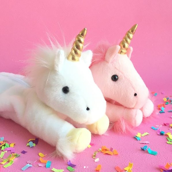 今年の流行空想動物大賞は、、間違いなく「ユニコーン🦄」ですね