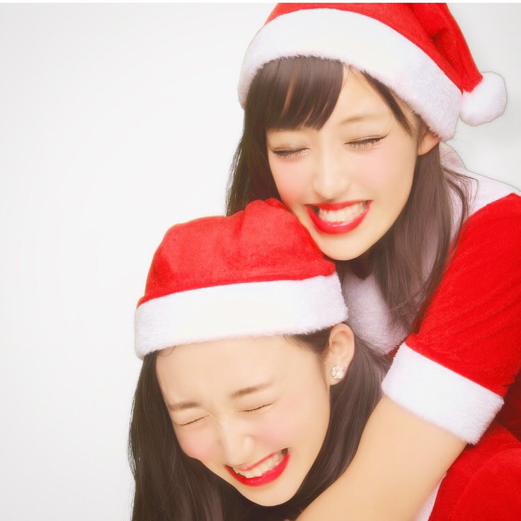 _chipipono911_'s tweet photo. 隠し事はもうしない！って誓った日！
４ヶ月分の爆弾トーク💣
やっぱりちぴぽのじゃないと〜〜！
サンタコス楽しかった🤤❤️
ダイスキ〜〜〜〜〜！ https://t.co/fnOICjpdd6