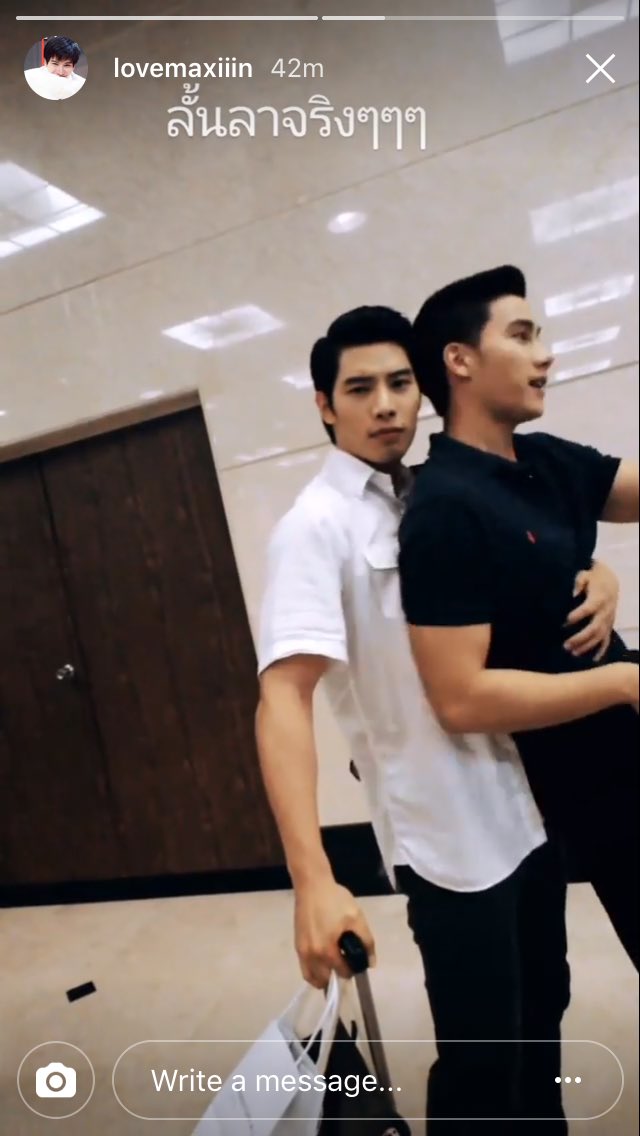 bmbayah_'s tweet photo. แฟนมั่ยแฟน 
1. แฟนมั่กๆ
2. แฟนแน่นอน https://t.co/Sil2sQnMFe