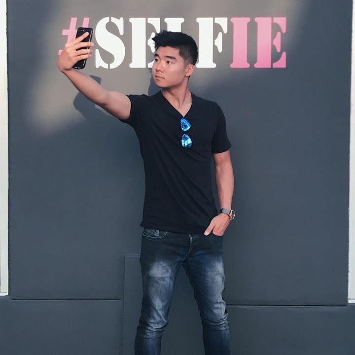 SWIFTVERSION4's tweet photo. #CoinDrop=50Shares #Music 🔥🔥🔥#Liveme robertchenmusic https://t.co/FAlKmE3Fmb https://t.co/4xM0bsI4qE