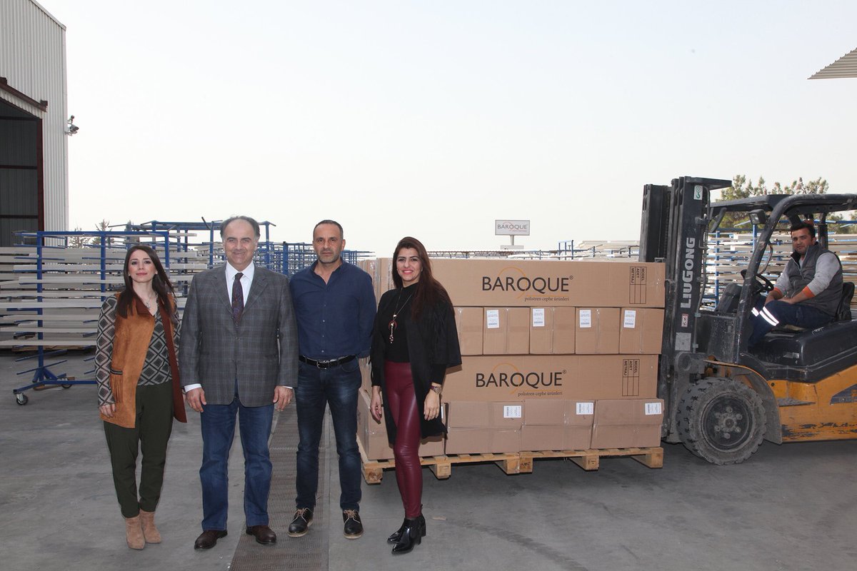 Adana’dan Lübnan’a düzenlenen iş heyeti ziyaretinde kurulan bağlantılar kapsamında Trend Hijyenik ve Çağın Mühendislik, Lübnan ve üçüncü ülkelere ilk parti ürünlerini gönderdi:
“Lübnan açılımı ihracata dönüştü” Bültenin devamı: facebook.com/adanaticodasi