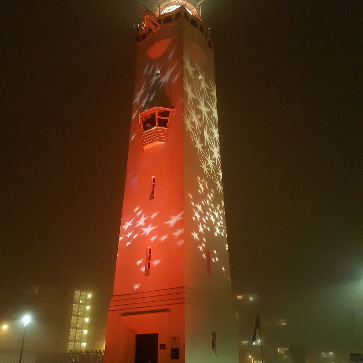 🎄🎄🎄 STOURS wenst iedereen een vrolijk kerstfeest. 🎄🎄🎄
#strand #winter #wandelen #strand2daagse #stours stours.nl/2-daagse/winter