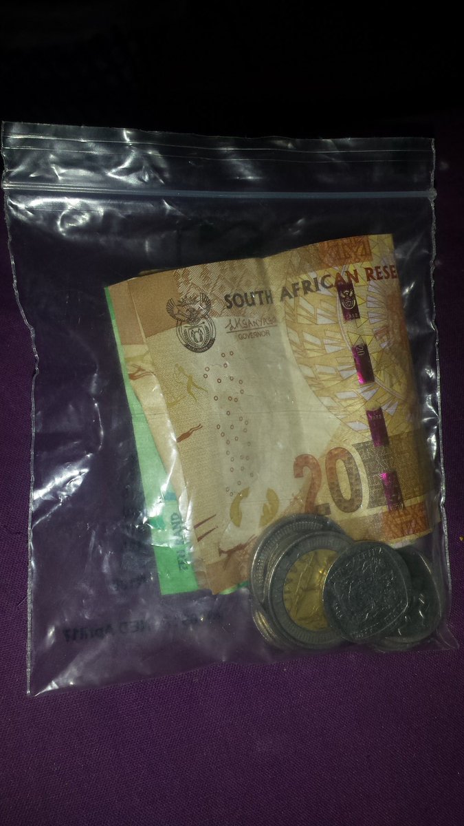 harry_hiccup's tweet photo. Got some money for Xmas... https://t.co/ppyNEdjkcH