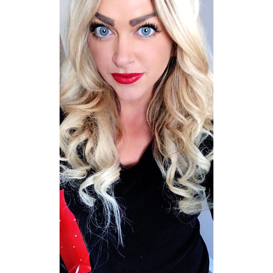 JessiGrudzinski's tweet photo. Ice cold. #christmaseve💙☃️ https://t.co/UpsfrvIeUG