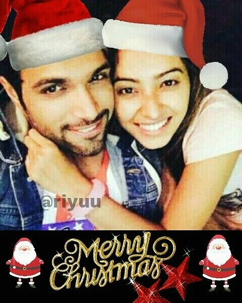 rashmi_riyuu's tweet photo. Merry Christmas #Ashvikans😊❤❤❤ 
#Ashvik😘😘😘
#ashanegi #rithvikdhanjani #rithvikasha 
@AshaNegi7 @rithvik_RD plzzzzz rply...🙏🙏🙏 https://t.co/tNescspFEy