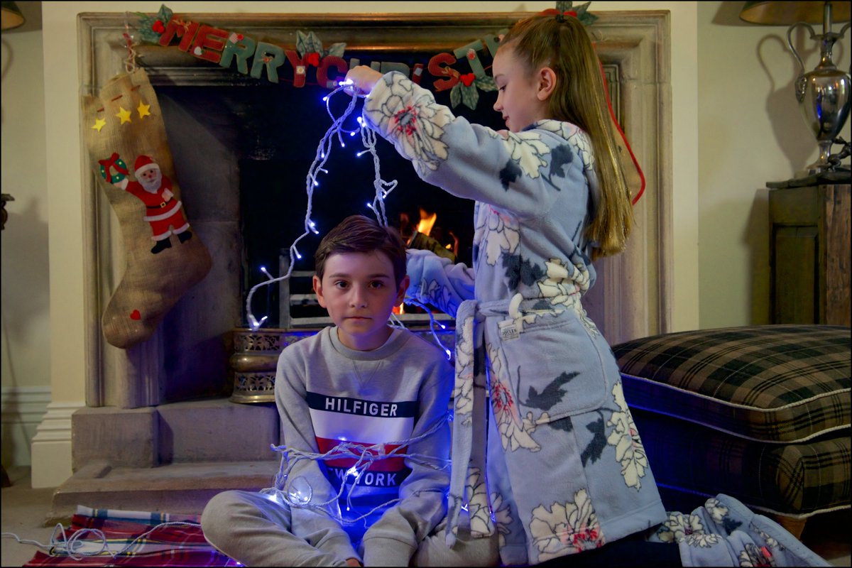 henmores's tweet photo. Merry Christmas from all of us at Henmores xx 😍 https://t.co/2J3vbD22SK