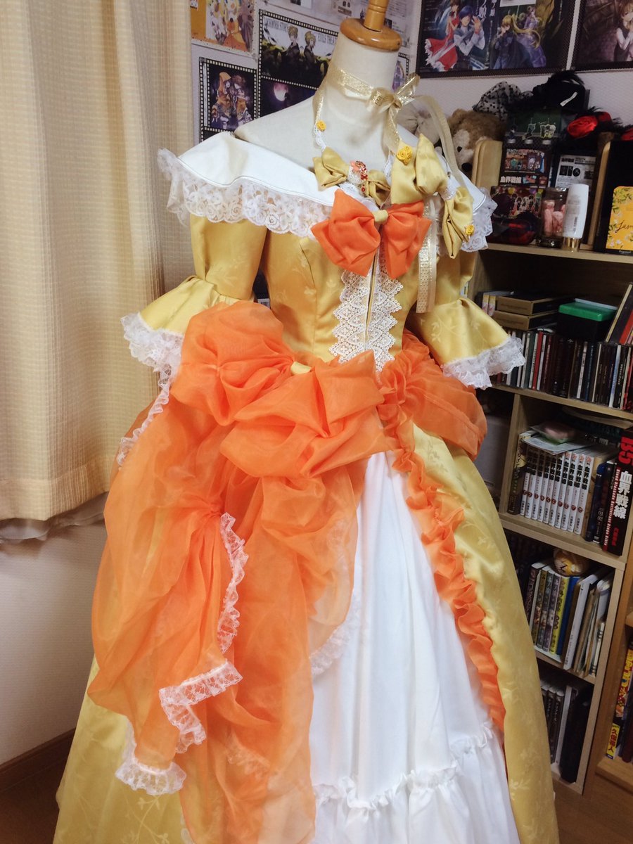 14.製作日和さんにリリアンヌのノベル版デザインドレスをオーダーして