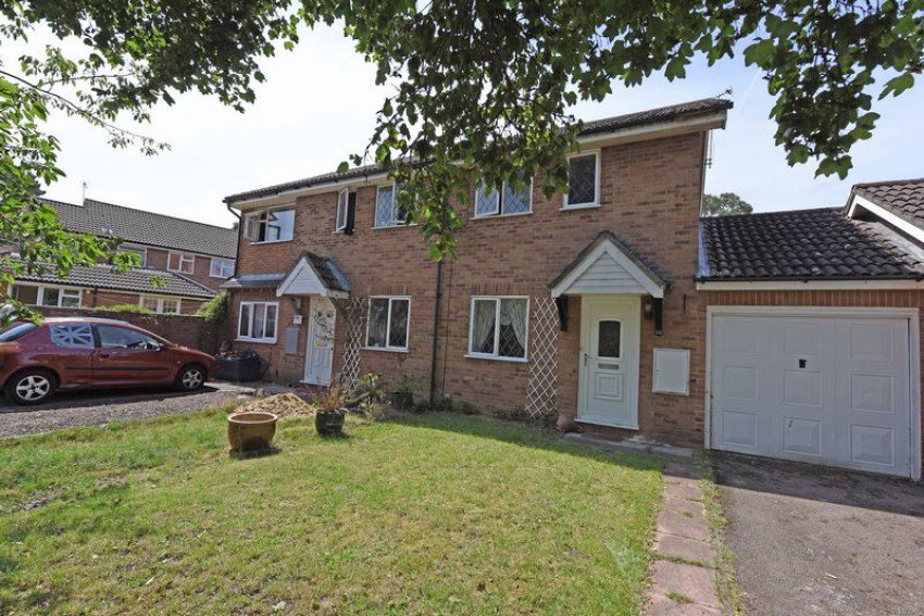sansomeangeorge's tweet photo. #Theale - SSTC - Sales speak louder than words!
For your FREE market appraisal click here: https://t.co/5EFmNXuanE
#itssold #Berkshire #Reading #property https://t.co/xnHELuOuMI