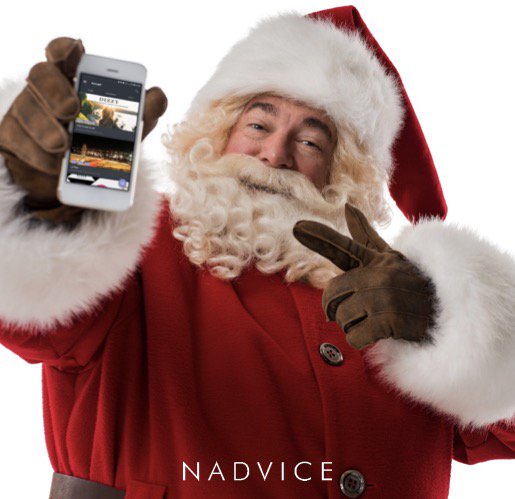 Nadvice_app's tweet photo. Le Père Noël paye son miracle avec Nadvice : l'appli des fêtards pour trouver toutes les soirées autour de toi et #SortirAutrement avec tes potes ! 🎁🎄 
📲 GRATUIT et dispo en ligne https://t.co/AZtRTLZ8fn, iOS : https://t.co/AOUoaWeOZz &amp; Play Store : https://t.co/zxRXHq4LFm ! https://t.co/ZwWveTlJIv
