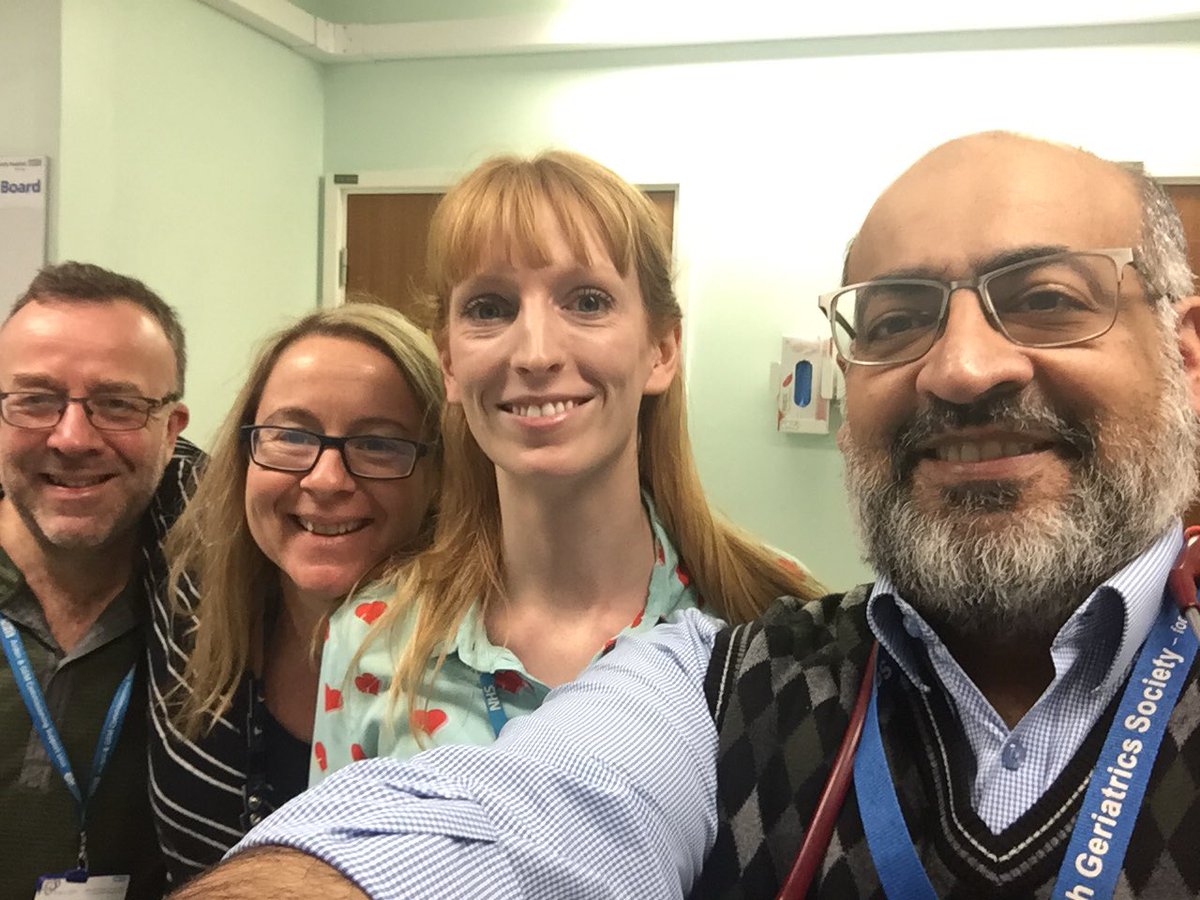 aamerali4's tweet photo. ACE team on call on Christmas Day. Bring it on https://t.co/zWHYkGvuCU