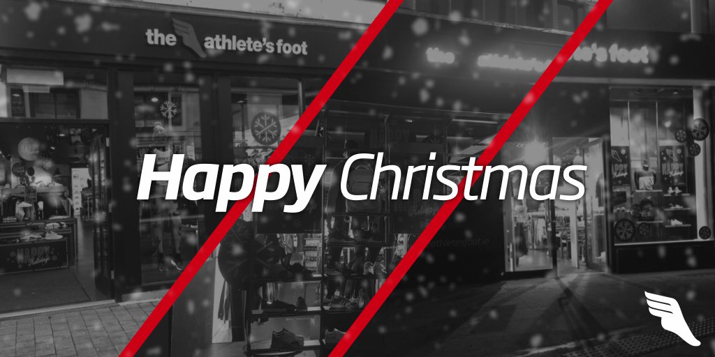 TAFirl's tweet photo. Merry Christmas from @TAFirl ​ 🌲
The season for Sneaker giving and recieving! 🎁
#tafchristmas #giftwithstyle #taf #theathletesfoot https://t.co/tMeyIgN761