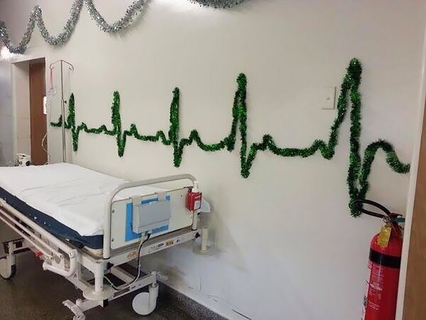 NHSMillion's tweet photo. Please share for all the NHS staff who do everything they can to make Christmas in hospital as bearable as possible #MerryXmasNHS #WorkingNHSXmas https://t.co/vG9ozY496R