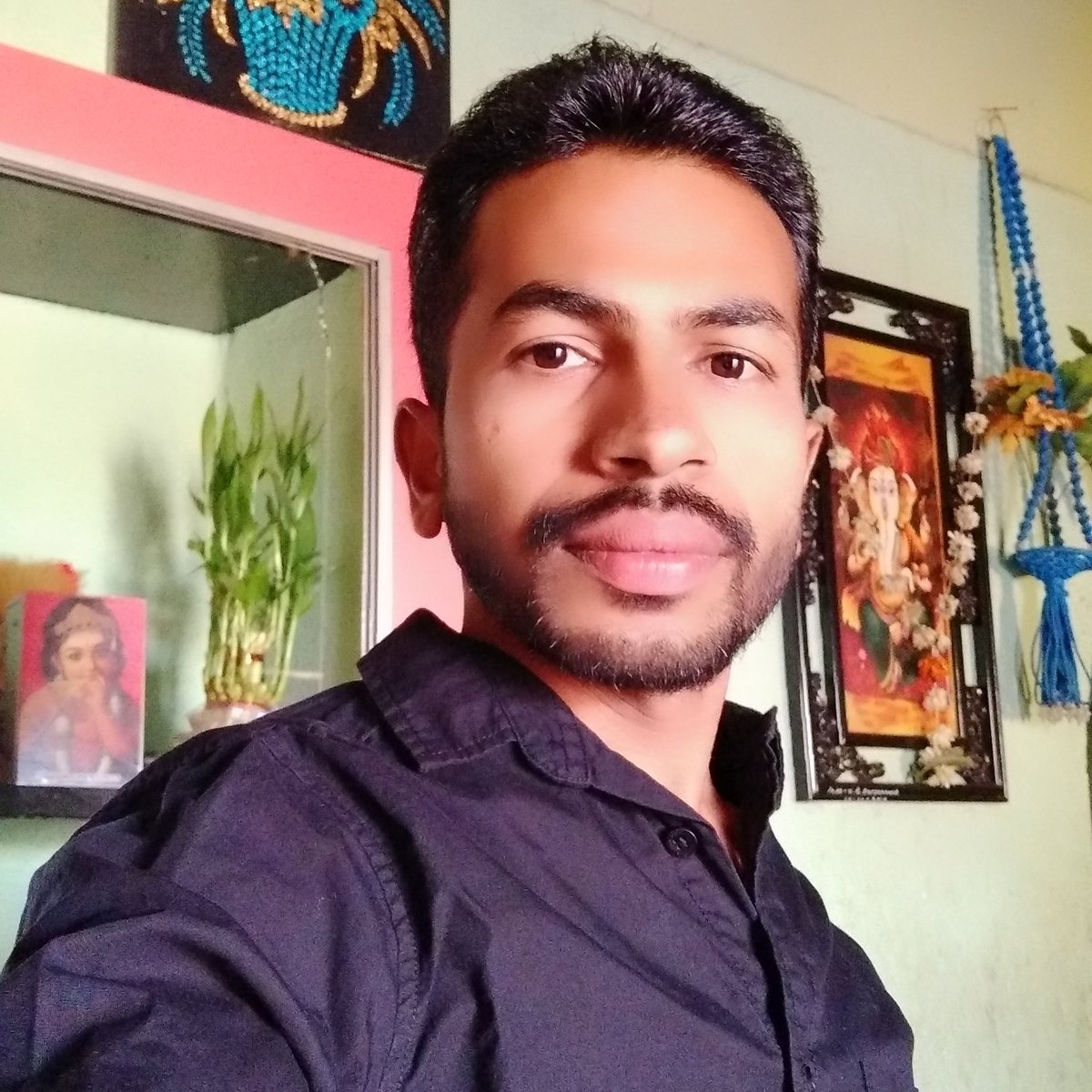 SJakabal's tweet photo. #NewProfilePic https://t.co/cvySGDzZie