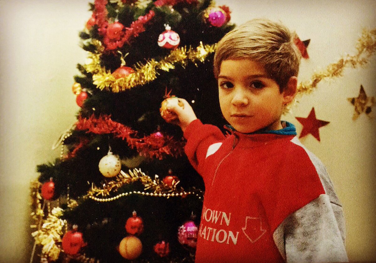 Dal questo piccolo Marco, gli auguri più grandi di Natale! 🎁🎄

#BuonNatale