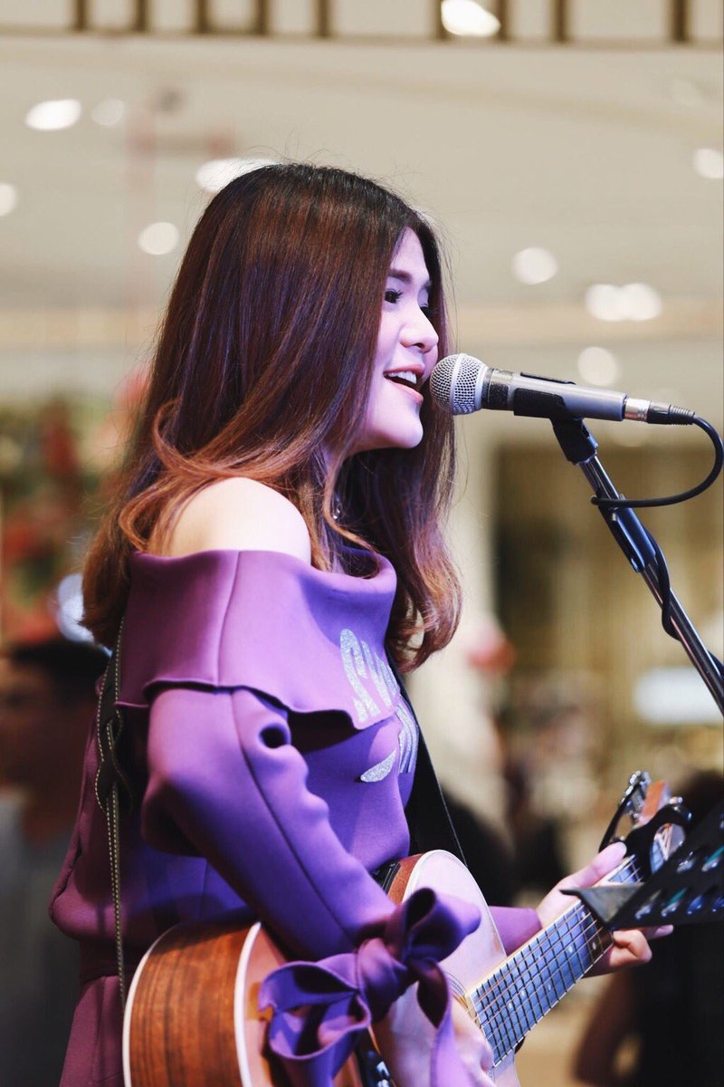 synthesizerpunk's tweet photo. งาน central let's celebrate 2018
ขอบคุณทุกคนที่มาดูมาให้กำลังใจกันนะคะ
ร๊ากกกกกกกกกกกก 💜💜💜💜💜
#thexfactorthailand
Photo by Patiphan Maneewan 🙏🏻📸 https://t.co/rlkp059mDd