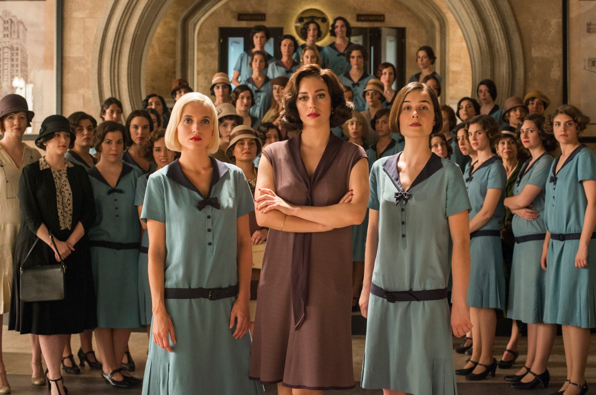 BambuProdu's tweet photo. ¡Ya está disponible la segunda temporada de @ChicasDelCable en Netflix! Volvemos a conectar con más de 190 países, más de 100 millones de usuarios, con doblaje en 9 idiomas y subtitulación en 25 📺📞🎅🎉🎄 #ProduciendoParaElMundo #FelizNavidad https://t.co/wb4Xg00F8g
